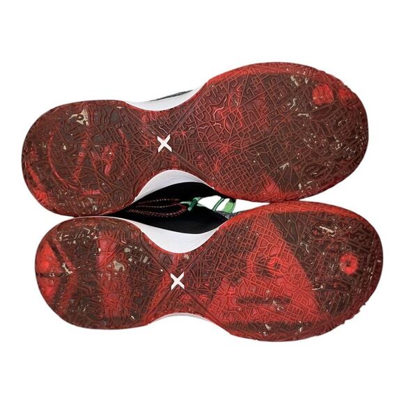 Nike Zoom LeBron NXXT Gen FaZe Clan Bred Black DR8784-001 Mens 7 EUC - Picture 9 of 10